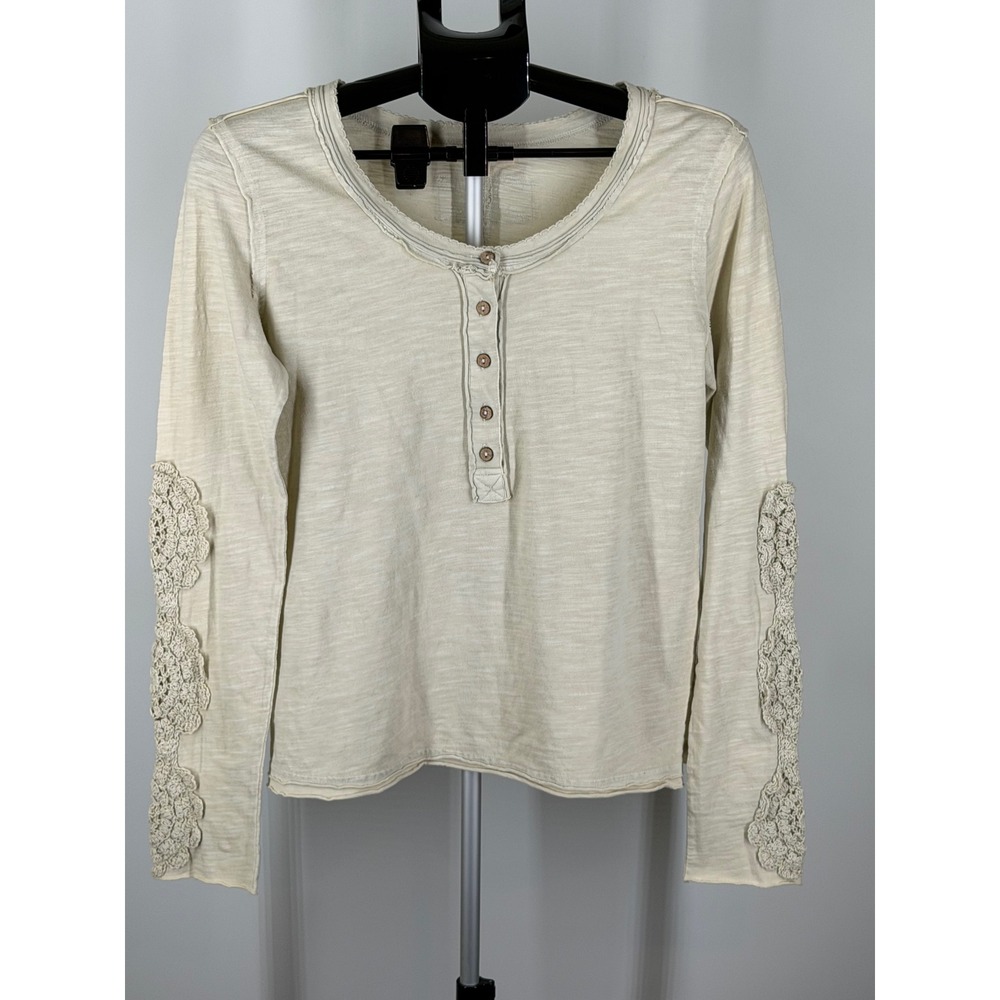 Easel Los Angeles Cream Crochet Lace Sleeve Henley Top Small Slub Knit Cotton